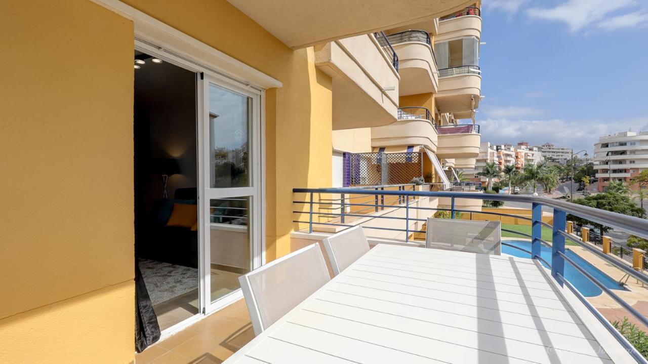 Cozy Apartment Overlooking Estepona'S Marina! Esterno foto