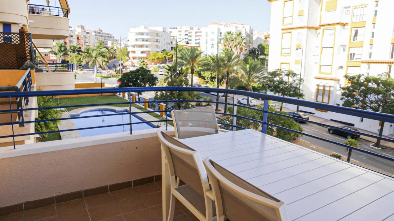 Cozy Apartment Overlooking Estepona'S Marina! Esterno foto