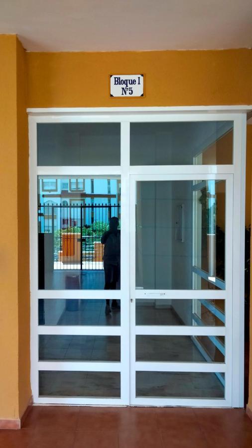 Cozy Apartment Overlooking Estepona'S Marina! Esterno foto
